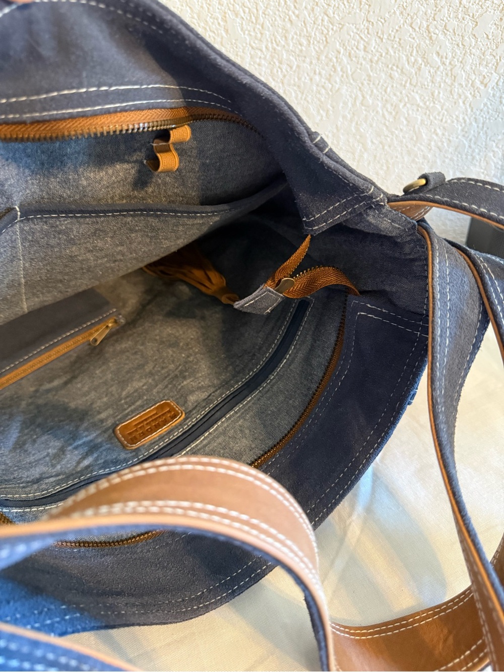 Mandrn Ezra Denim Suede Zip Tote or Backpack Used Once - Picture 8 of 13
